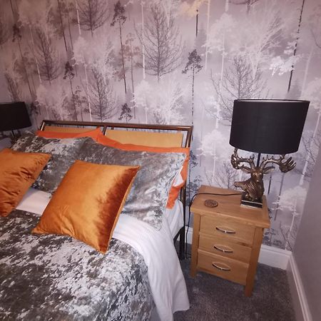 Dolweunydd Bed And Breakfast Бетс-и-код Екстериор снимка