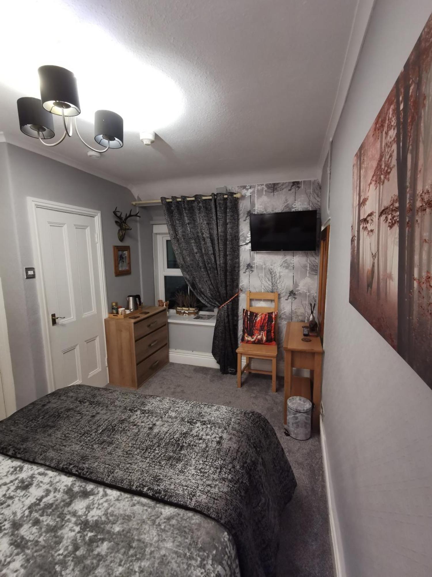 Dolweunydd Bed And Breakfast Бетс-и-код Екстериор снимка