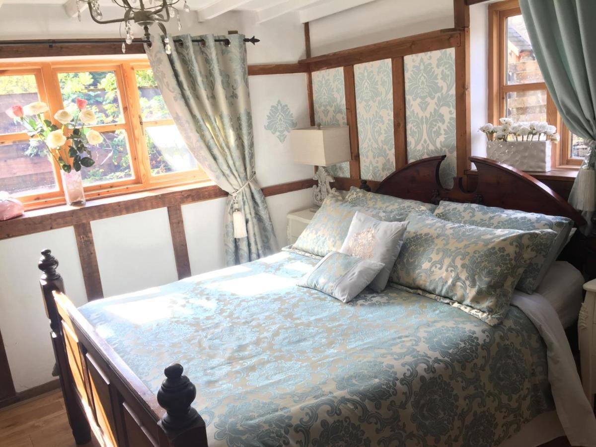 Dolweunydd Bed And Breakfast Бетс-и-код Екстериор снимка