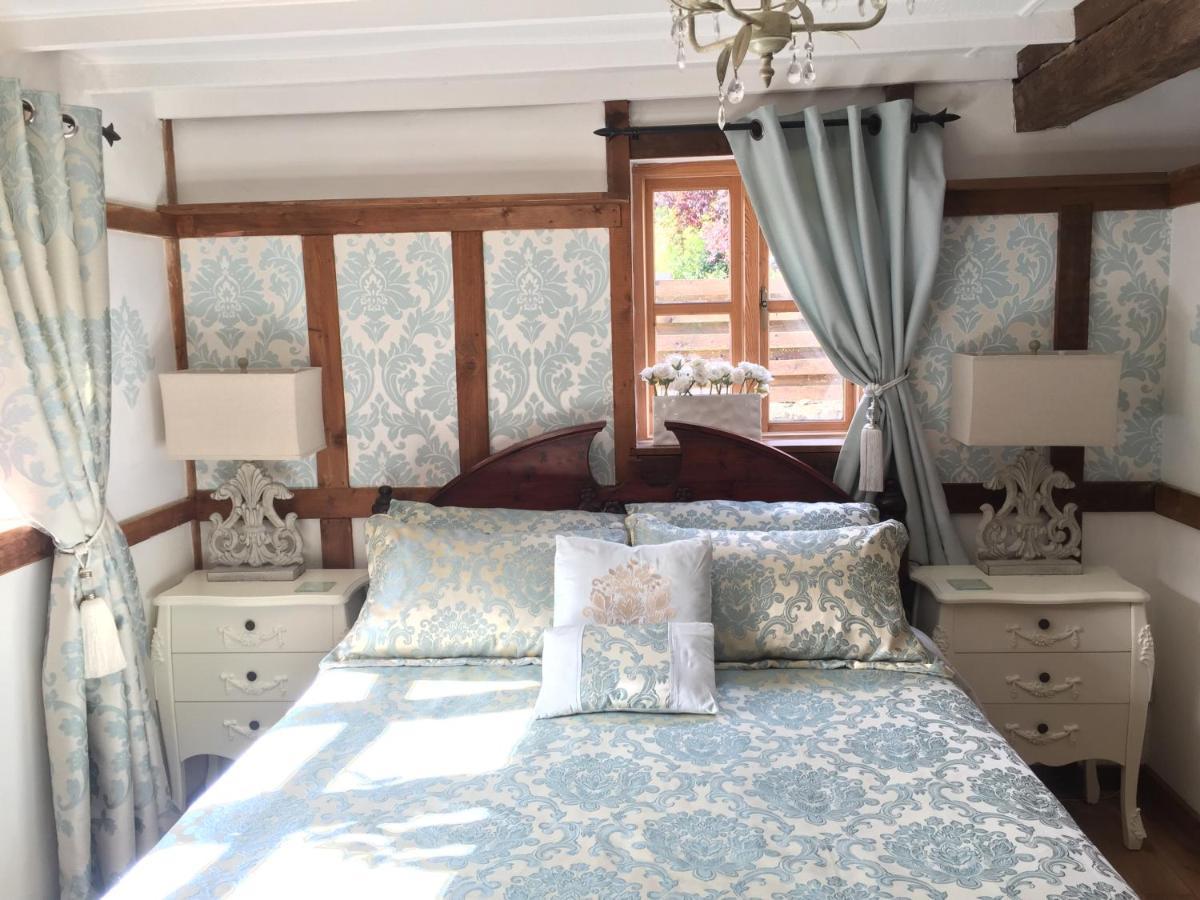 Dolweunydd Bed And Breakfast Бетс-и-код Екстериор снимка